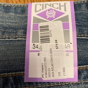 Brand new with tag cinch woman’s jeans! Size 34R